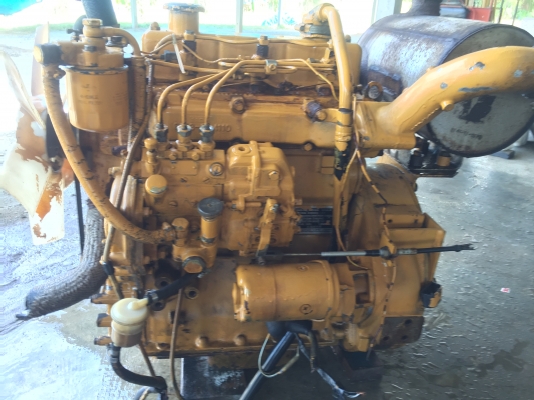 ขายเครื่องแบ็คโฮ 3สูบ ยี่ห้อ โคมัสสุ(KOMATSU)เก่าญี่ปุ่นรุ่น 3D94-2 สำหรับใส่ pc40 สภาพสวยมากๆ