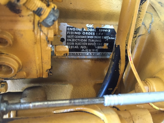 ขายเครื่องแบ็คโฮ 3สูบ ยี่ห้อ โคมัสสุ(KOMATSU)เก่าญี่ปุ่นรุ่น 3D94-2 สำหรับใส่ pc40 สภาพสวยมากๆ