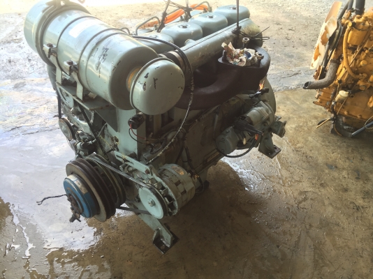 ขายเครื่อง ดอยซ์(DEUTZ) 4สูบเก่าญี่ปุ่นรุ่น F4L 912 สภาพสวยมากๆ ขายเครื่อง ดอยซ์(DEUTZ) 4สูบเก่าญี่ปุ่นรุ่น F4L 912 สภาพสวยมากๆ