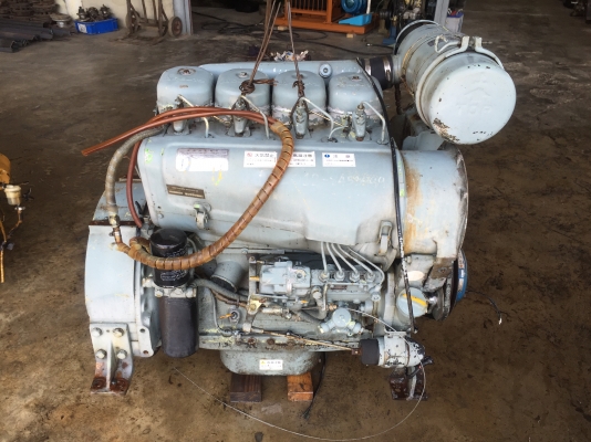 ขายเครื่อง ดอยซ์(DEUTZ) 4สูบเก่าญี่ปุ่นรุ่น F4L 912 สภาพสวยมากๆ ขายเครื่อง ดอยซ์(DEUTZ) 4สูบเก่าญี่ปุ่นรุ่น F4L 912 สภาพสวยมากๆ