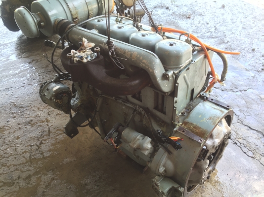 ขายเครื่อง ดอยซ์(DEUTZ) 4สูบเก่าญี่ปุ่นรุ่น F4L 912 สภาพสวยมากๆ ขายเครื่อง ดอยซ์(DEUTZ) 4สูบเก่าญี่ปุ่นรุ่น F4L 912 สภาพสวยมากๆ