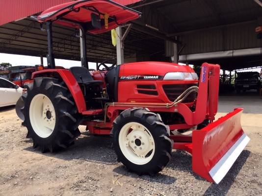 ขายรถไถยันมาร EF494T สภาพนางฟ้า รถสวยมาก ใช้งานแค่ในไร่ สภาพ90\% จดทะเปียนปี 57 เล่มพร้อม ขายพร้อมอุปกรณ์ครบชุด ราคา 468,000 บาท สนใจโทร 081-9136451 หรือ ขอดูรูปเพิ่มเติมได้ทาง line:bow6451 ค่ะ