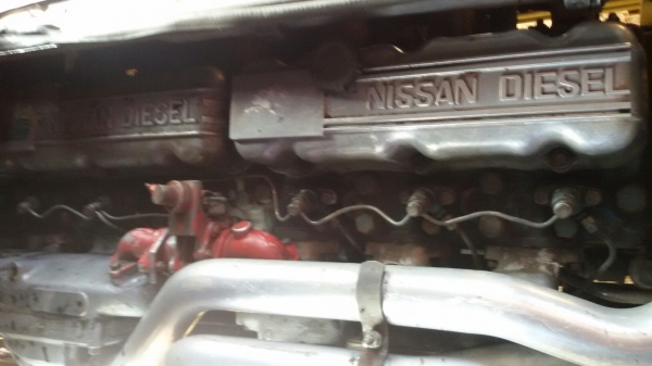 ขายรถบัสพัดลมนิสสัน12เมตรพร้อมใช้พร้อมโอนราคา280000บาท