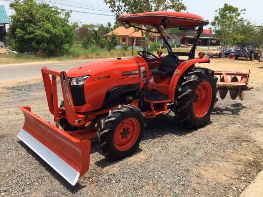 ขายรถไถคูโบต้า L4708(4WD)2เพลา ทำงาน 600 ชม. ขายพร้อมชุดอุปกรณ์ ใบมีดดันดินหน้าและผานพรวน ราคา 398,000 บาท สนใจติดต่อ 081-9136451 หรือ ขอดูรูปเพิ่มเติมผ่านทาง line:bow6451 ค่ะ ขายรถไถคูโบต้า L4708(4WD)2เพลา ทำงาน 600 ชม. ขายพร้อมชุดอุปกรณ์ ใบมีดดันดินหน้าและผานพรวน ราคา 398,000 บาท สนใจติดต่อ 081-9136451 หรือ ขอดูรูปเพิ่มเติมผ่านทาง line:bow6451 ค่ะ