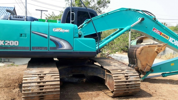 รถแบคโฮ ยี่ห้อ KOBELCO รุ่นSk200/8 ราตา1,950,000บาท สนใจติดต่อสุขุมตรัง0872836792 รถแบคโฮ ยี่ห้อ KOBELCO รุ่นSk200/8 ราตา1,950,000บาท สนใจติดต่อสุขุมตรัง0872836792