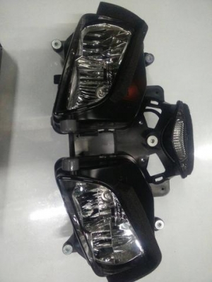 ไฟหน้า cdr 1000 rr 04-08