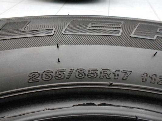 ยาง Bridgestone Dueler 265 65 17 ผลิตปี 2012 ดอกดี ขายถูก ทั้งชุด 2800.-NET