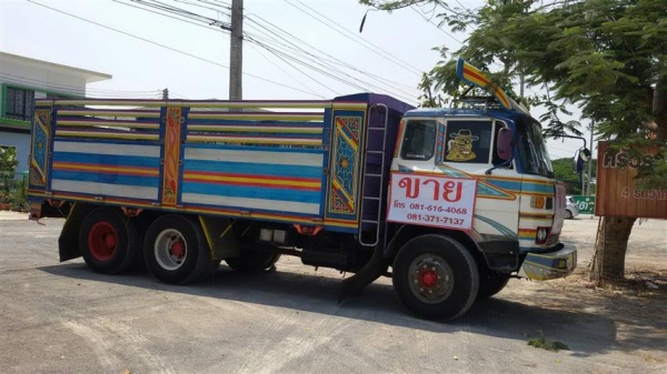 ขาย 10 ล้อ Mitsubishi มือ2