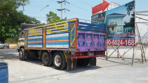 ขาย 10 ล้อ Mitsubishi มือ2