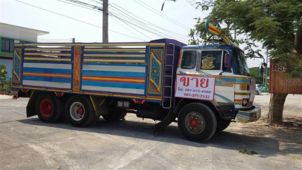 ขาย 10 ล้อ Mitsubishi มือ2