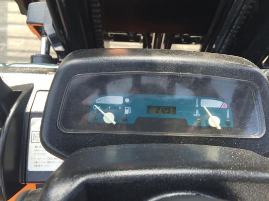 ขาย ฟอล์คลิฟต์ 2.5 ตัน TOYOTA 7FD25 รถนอก ดีเซล เสา 4 เมตร งาฮิ้ง