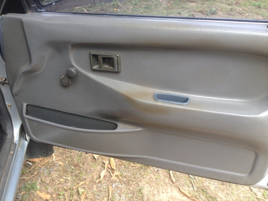 ขายรถกระบะ  toyota 2.5 GL ปี 40  สภาพพร้อมใช้