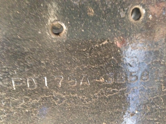 ขาย 6 ล้อ Hino เครน ขาย 6 ล้อ Hino เครน