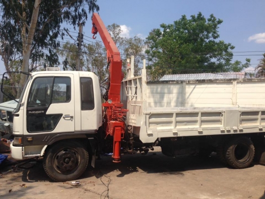ขาย 6 ล้อ Hino เครน ขาย 6 ล้อ Hino เครน