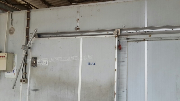 ห้องเย็น มีเครื่องทำความเย็น   จำนวน 120-150 คิว ขายยกชุดพร้อมระบบทำความเย็น