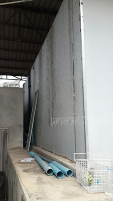 ห้องเย็น มีเครื่องทำความเย็น   จำนวน 120-150 คิว ขายยกชุดพร้อมระบบทำความเย็น