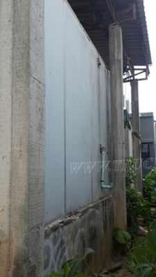 ห้องเย็น มีเครื่องทำความเย็น   จำนวน 120-150 คิว ขายยกชุดพร้อมระบบทำความเย็น