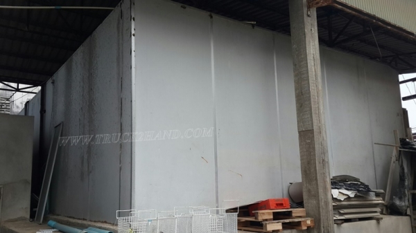 ห้องเย็น มีเครื่องทำความเย็น   จำนวน 120-150 คิว ขายยกชุดพร้อมระบบทำความเย็น