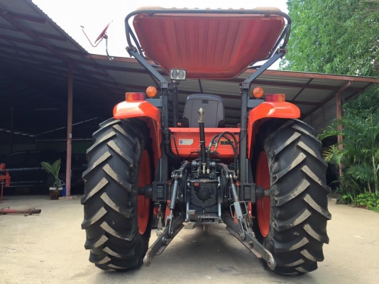 ขายรถไถ Kubota M7040 (4WD) พร้อมดันหน้า ผานบุกเบิกช้าง รถพร้อมใช้งานครับ ขายรถไถ Kubota M7040 (4WD) พร้อมดันหน้า ผานบุกเบิกช้าง รถพร้อมใช้งานครับ