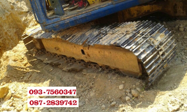 ขายรถแบคโฮ Komatsu PC 120-3 รอเบอร์ 7 ลูก ไม่มีเอกสาร รถใช้งานอยู่. ขายรถแบคโฮ Komatsu PC 120-3 รอเบอร์ 7 ลูก ไม่มีเอกสาร รถใช้งานอยู่.