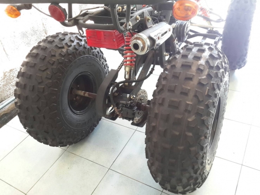 ATV KONIK 125cc. ดิสหน้า-หลัง 3เกียร์เดินหน้า 1เกียร์ถอยหลัง เครื่องแน่น ยางดอกเต็มๆ ชุดสีรอส่งไปทำ แต่ถ้าเอาไปทำเองลดให้ 1500-ครับ สนใจโทรสอบถามรายละเอียดครับ 089-4898436