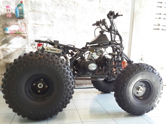 ATV KONIK 125cc. ดิสหน้า-หลัง 3เกียร์เดินหน้า 1เกียร์ถอยหลัง เครื่องแน่น ยางดอกเต็มๆ ชุดสีรอส่งไปทำ แต่ถ้าเอาไปทำเองลดให้ 1500-ครับ สนใจโทรสอบถามรายละเอียดครับ 089-4898436