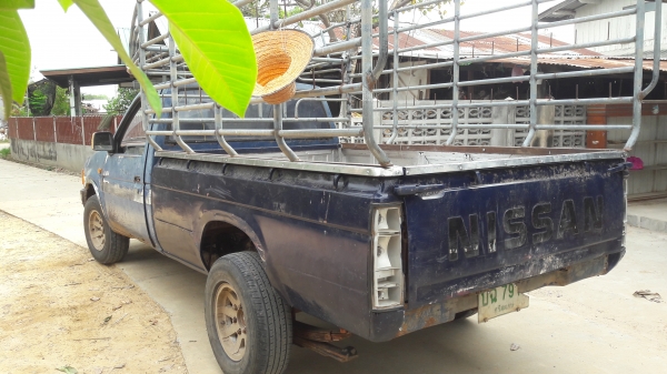 นิสสัน  หัวเดียว เครื่องเเน่นๆ พ.ทำมะดา แอร์เคยมี.ทะเบียนพร้อมโอน