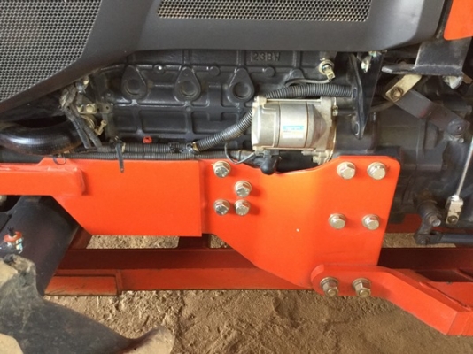 ขายรถไถ Kubota L4708-SP 318 ชั่วโมง พร้อมอุปกรณ์ใบมีดดันหน้า ตราช้าง ขายรถไถ Kubota L4708-SP 318 ชั่วโมง พร้อมอุปกรณ์ใบมีดดันหน้า ตราช้าง