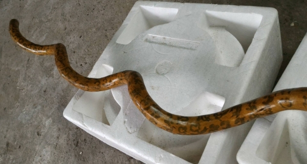 ไม้ครูคฑาเทพจำแลง จารยันต์ทั่วทั้งลำ อุดผง อุดพลอยเสก อุดผงพุทธคุณ 3จุด ใช้ตกแต่งร้านค้า หรือเสริมดวงหนุนดวงผู้ครอบครอง สร้างเพียงชิ้นเดียว