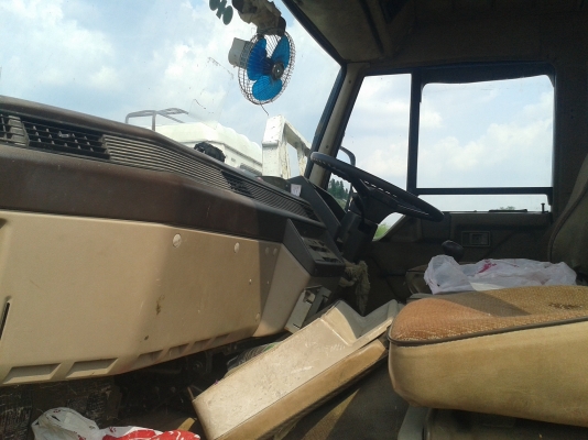 ขายด่วน 10ล้อ MITSUBISHI FN516 -MA เพลาเดียวหางขึ้นรถเกี่ยว และ120ได้ หางผับไฮดรอลิค สภาพสวยคัชชีดี ทะเบียนเต็ม เอกสารพร้อมโอน