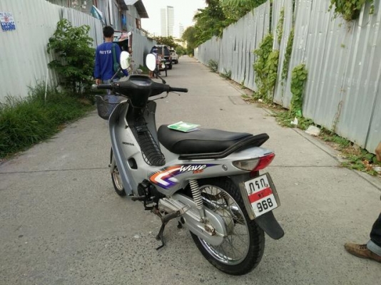 WAVE 100 ราคา 12000 บาท สนใจโทร 089-8859869 เดช