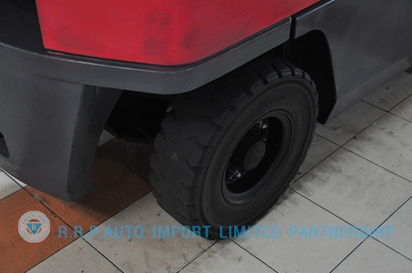 ขายรถโฟล์คลิฟท์มือสอง NISSAN  รุ่น FGJ02-111180 ราคา 325,000 บาท นำเข้าจากประเทศญี่ปุ่น 100\% ไม่เคยใช้งานในไทย