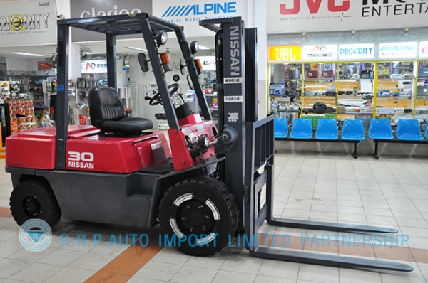 ขายรถโฟล์คลิฟท์มือสอง NISSAN  รุ่น FGJ02-111180 ราคา 325,000 บาท นำเข้าจากประเทศญี่ปุ่น 100\% ไม่เคยใช้งานในไทย