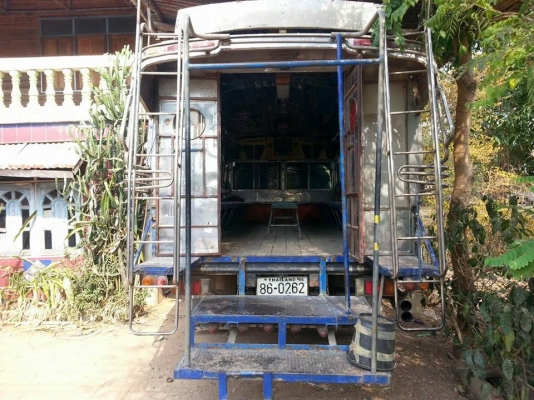 ขายรถโดยสาร115 สภาพดี หลังคากระจก ยาว5เมตร เอกสารพร้อมโอน สนใจโทร 090-8588220คุณนะ 093-3258446คุณบิว หรือเข้าดูสินค้าอื่นๆได้ที่ www.narong2truck.com หรือ www.truck.in.th/498 หรือเพจFacebook ณรงค์ ซื้อขายรถมือสอง (เว็บไซต์ส่วนตัว) หรือFacebook คุณนะ รถบรร