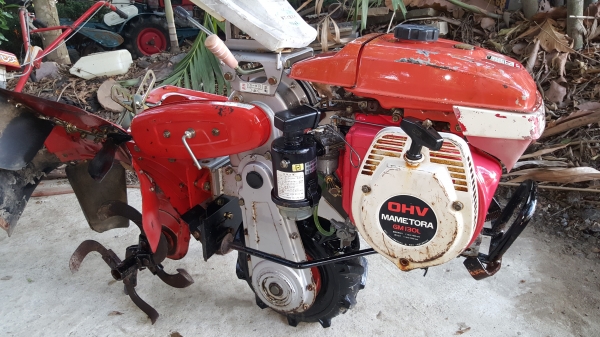 รถพรวนดิน ล้อเดี่ยว รถพรวนดิน ล้อเดี่ยว