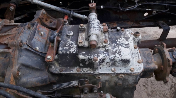 ขายหัวแชสซีสิบล้อเพลาเดียว KT920 เครื่อง EH700 - 168 แรง ปี 22 เครื่องดีมาก แชสซีสวย ทะเบียน ม.79 ยาง 80\%