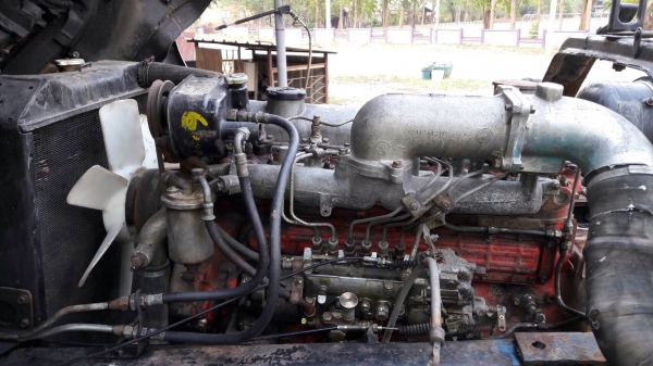 ขายหัวแชสซีสิบล้อเพลาเดียว KT920 เครื่อง EH700 - 168 แรง ปี 22 เครื่องดีมาก แชสซีสวย ทะเบียน ม.79 ยาง 80\%