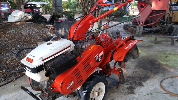 รถพรวนดินยกยกร่องแบบสาดออกข้าง