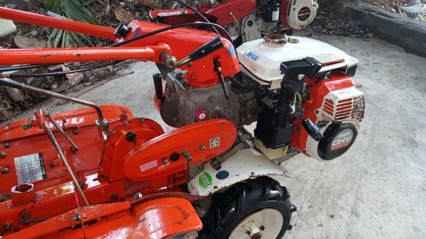 รถพรวนดินยกยกร่องแบบสาดออกข้าง