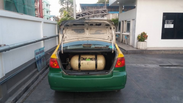 ..ขายด่วน49,000บาทเครื่องเดิม3ZZ-ก๊าซNgvถัง68Lit.+น้ำมันจูนE20มาแล้วใช้ได้ทั้ง2ระบบเครื่องเกียร์สมบูรณ์แอร์หนาวภายในสะอาดอุปกรณ์ครบพร้อมแม็กก้างปลาซิ่งขอบ15"ช่วงล่างเยี่ยมแน่นเลี้ยงซ้าย/ขวาไม่มีดังพร้อมวิ่งหลบหาเงินหรือรายได้พิเศษหลังเลิกงานครับสนใจโ