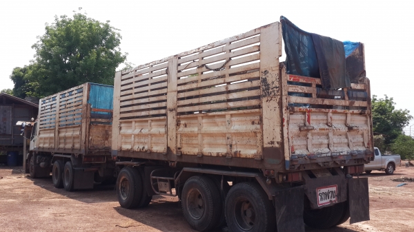 ขายด่วนลูกพ่วง3เพลาดั้มราคาเบาๆพร้อมใช้โทร0856842587