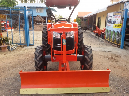 ปัญญาแทรคเตอร์..จัดมาให้ครับ ด่วน!!!คูโบต้า L4708 พร้อมใบมีดคานล่างFD185 เล่มทะเบียนพร้อมสภาพพร้อมใช้