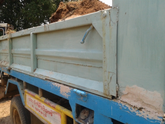 ขายด่วน ISUZU ROCKY FRR 175แรง สภาพพร้อมใช้งาน ยางดีทั้งหกเส้น เครื่องเกียร์พร้อมใช้งาน เอกสารเล่มทะเบียนพร้อมโอน