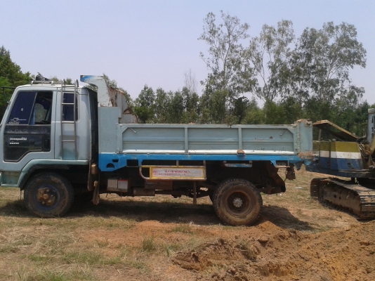 ขายด่วน ISUZU ROCKY FRR 175แรง สภาพพร้อมใช้งาน ยางดีทั้งหกเส้น เครื่องเกียร์พร้อมใช้งาน เอกสารเล่มทะเบียนพร้อมโอน