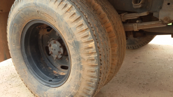 ISUZU NKR110 4.3 เมตร ห้าง (เจ้าของขายเอง)