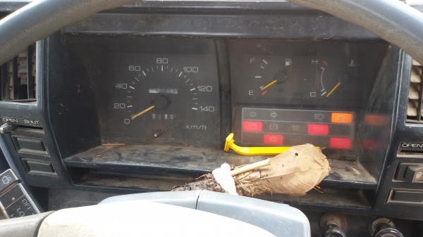 ISUZU NKR110 4.3 เมตร ห้าง (เจ้าของขายเอง)