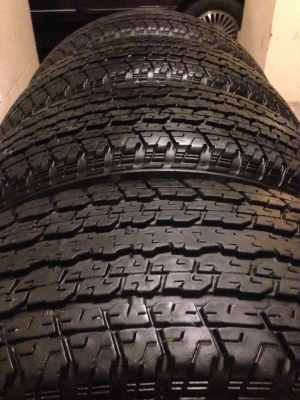 ยาง Bridgestone 245 65 17 ปี14 ดอกเต็ม ใช้กันยาว ราคาไม่แพง