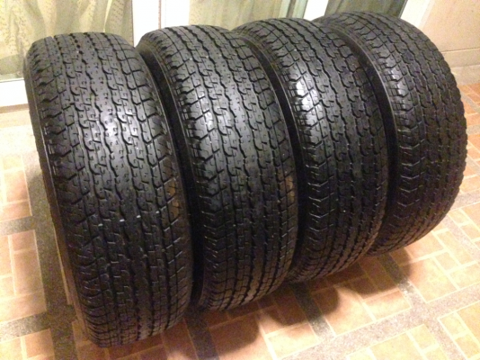 ยาง Bridgestone 245 65 17 ปี14 ดอกเต็ม ใช้กันยาว ราคาไม่แพง