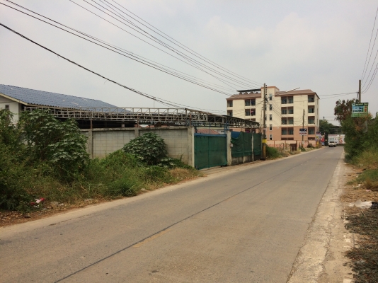 ขายด่วน สำนักงาน2ชัั้น พร้อมโรงเก็บสินค้า ติดถนน ทำเลดี