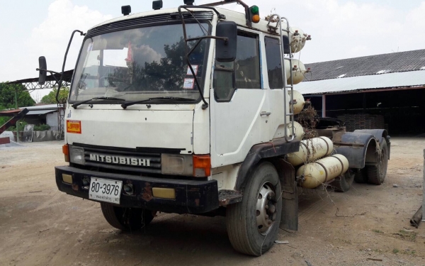 ขาย หัวคัสซี 10 ล้อ ไอ้หลง FN527M-TC0045 ติดแก๊ส NGV 10 ถัง เครื่อง 6D16 เทอร์โบ 220 แรงม้า ช่วงล่างดี คัสซีสวยตลอดเส้น ทะเบียนครบพร้อมโอน